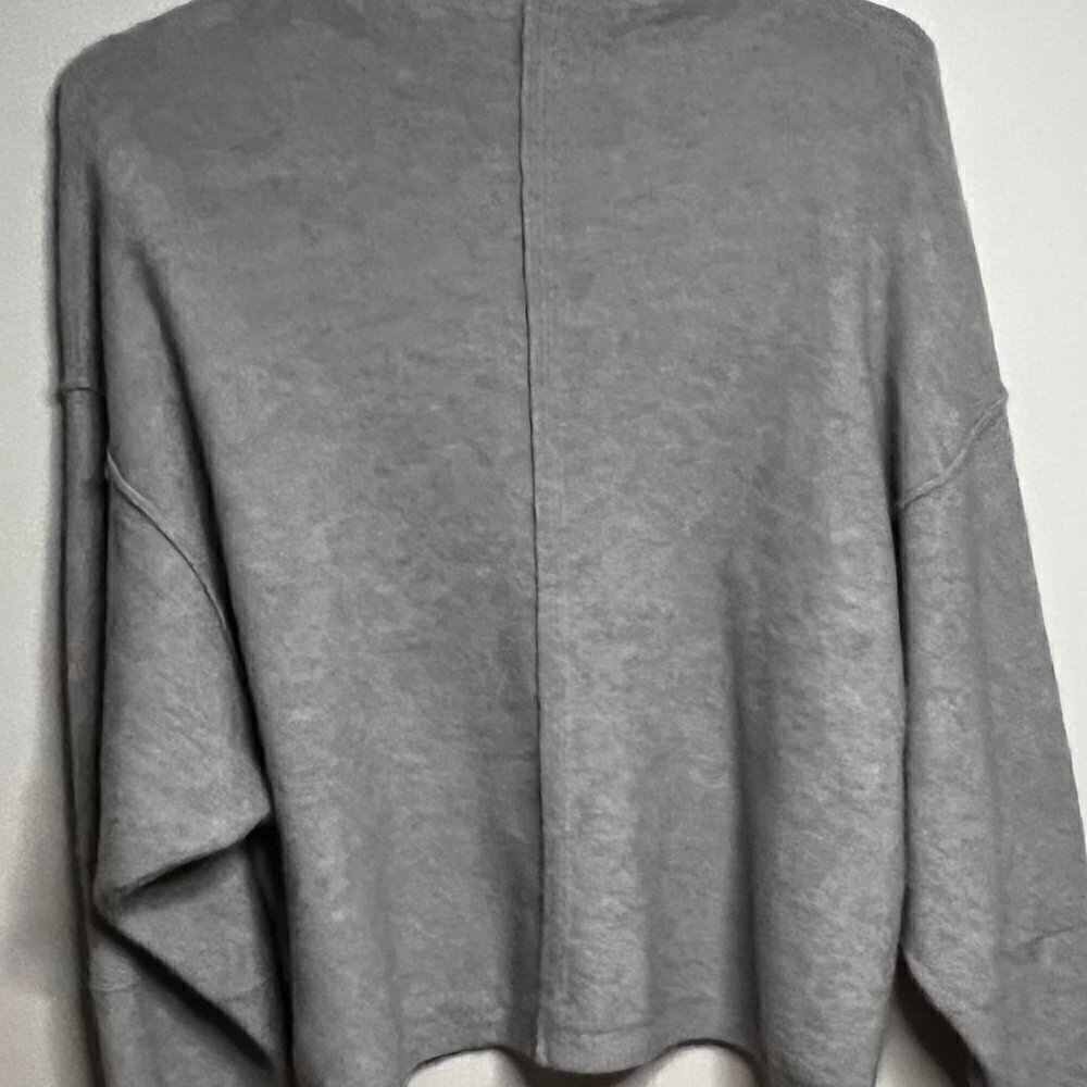 Free People Sweater Women's Gray color Size SP - Picture 6 of 6